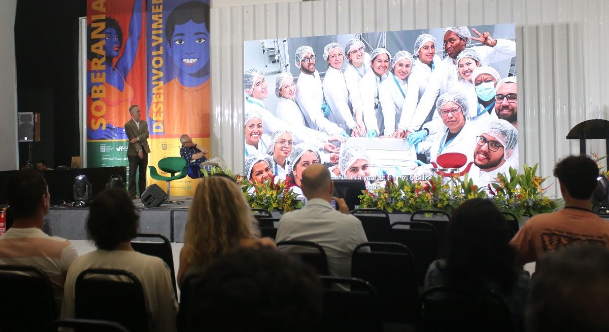 Niterói é referência no uso do método Wolbachia contra a dengue