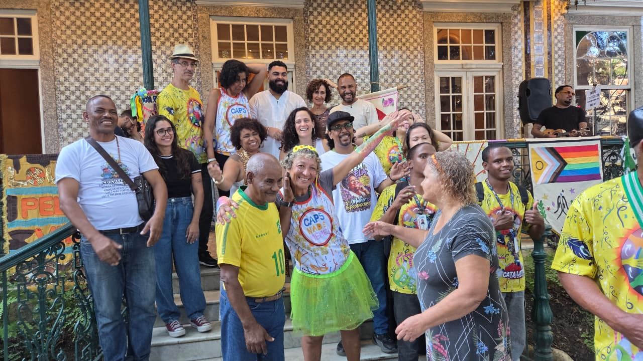 Bloco Loucos pela Vida escolhe samba-enredo para o Carnaval 2027