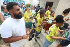 Bloco Loucos pela Vida convida população para escolha do samba-enredo do Carnaval 2027